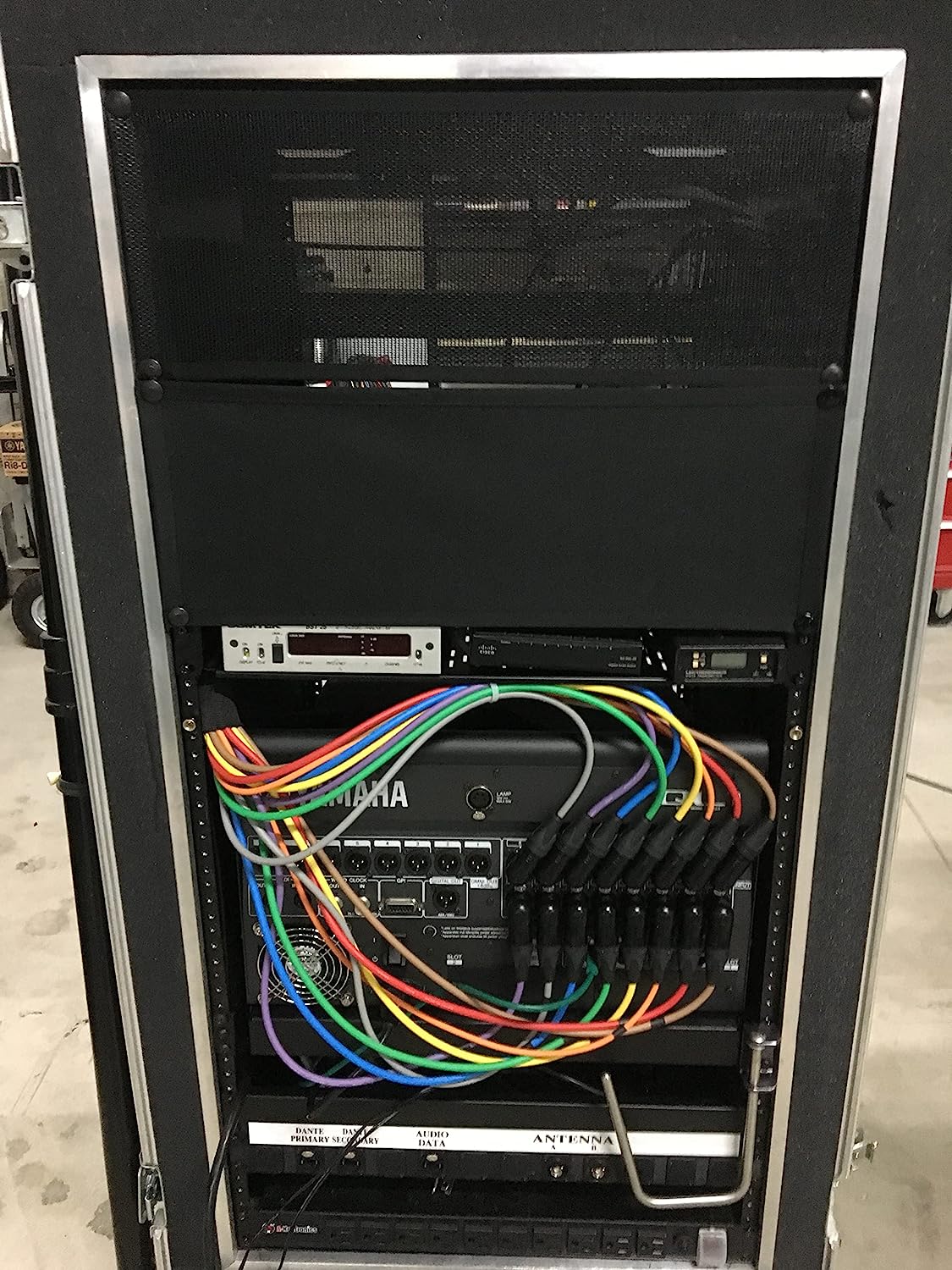 7U-Snap-On Rack Panel Ventilation