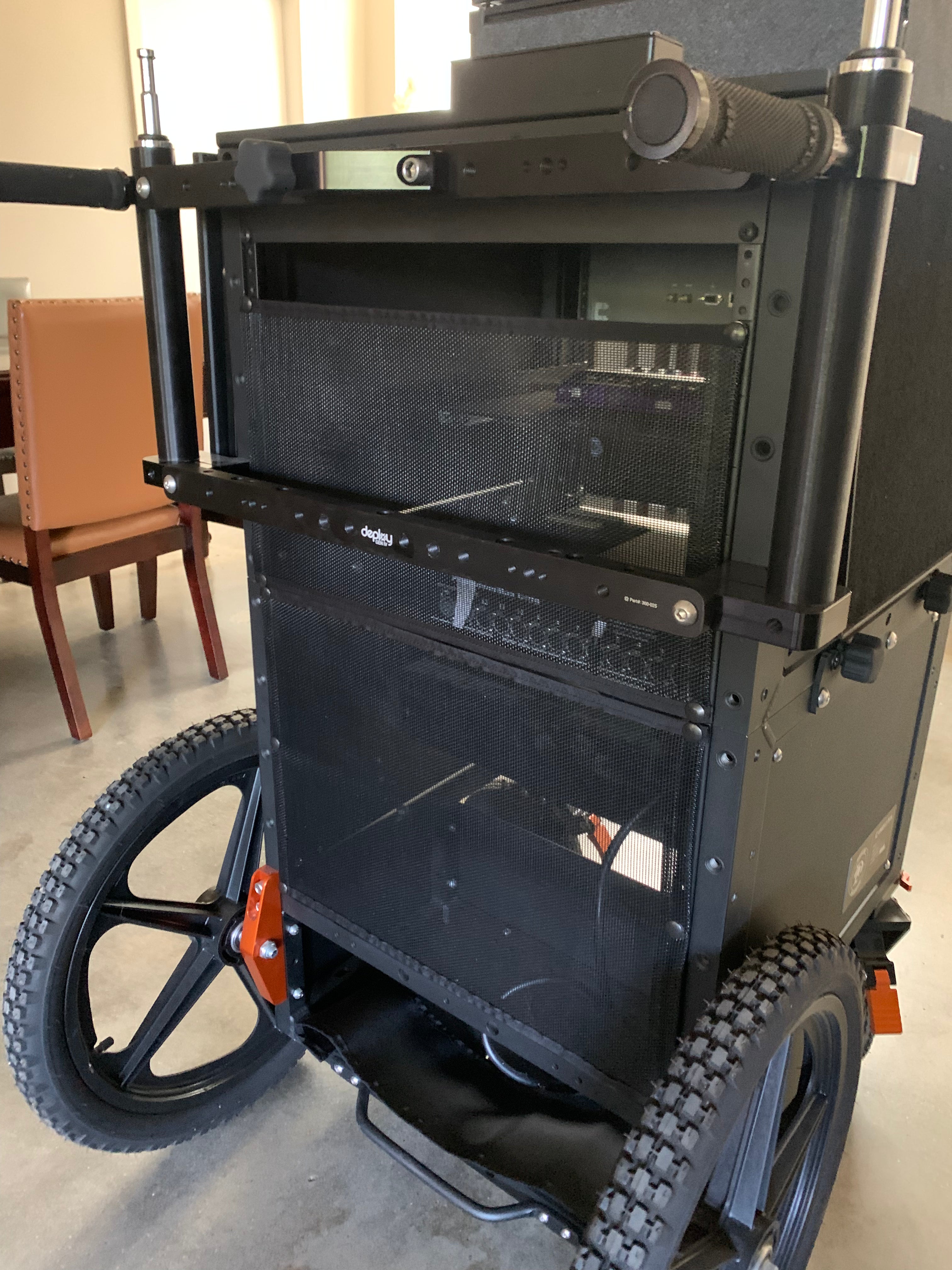 8U Venting Snap-On Rack Panel